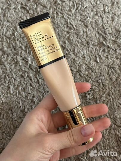 Тональный крем Estee Lauder Futurist