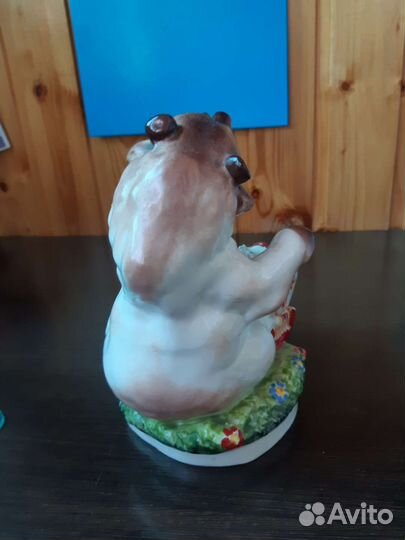 Медведица с медвежатами/ Колыбельная фарфор лфз