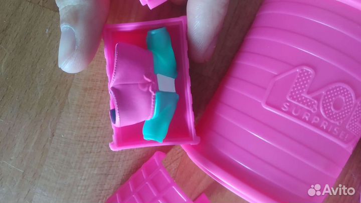 Кукла лол на роликах