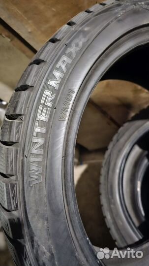 Dunlop SP Winter Maxx WM01 215/45 R17 95Q