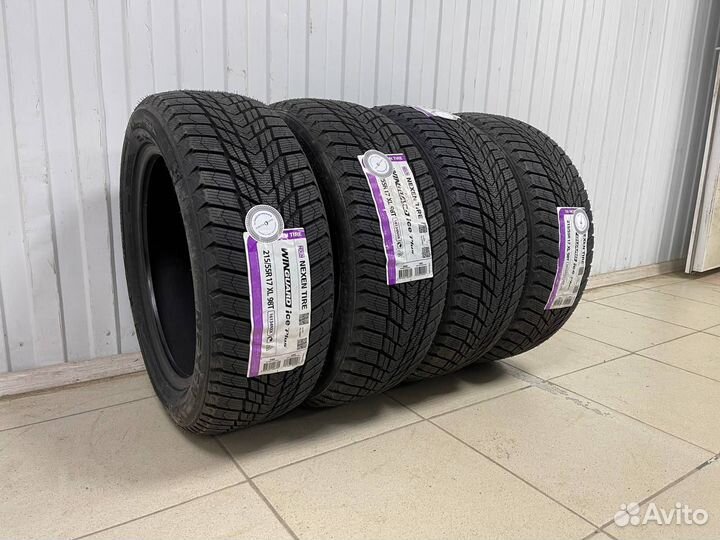 Nexen Winguard Ice Plus 215/55 R17