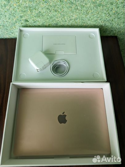 Apple macbook air 13 2020 m1