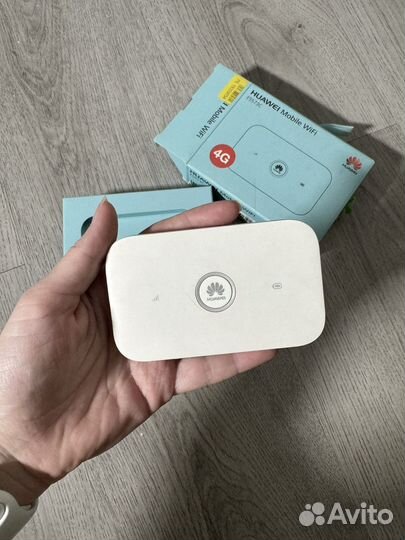 Wi-Fi роутер huawei E5573C