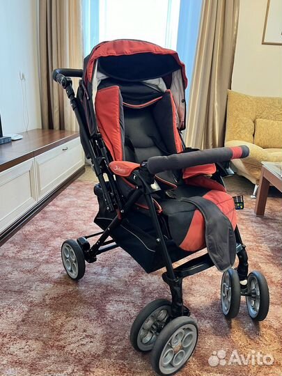 Прогулочная коляска