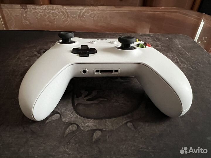 Геймпад xbox one