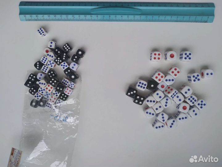 Кубики игральные