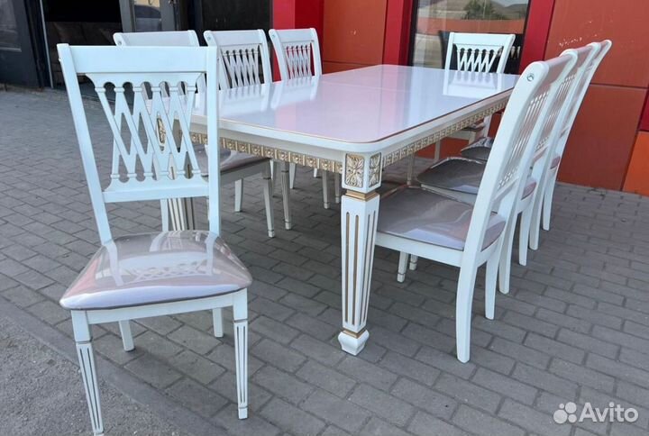 Столы и стулья новые
