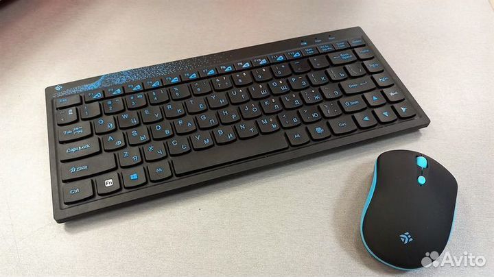 Беспроводная клавиатура и мышь