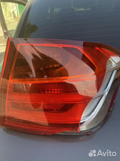 Задняя правая фара на Бмв 3 /2014 год
