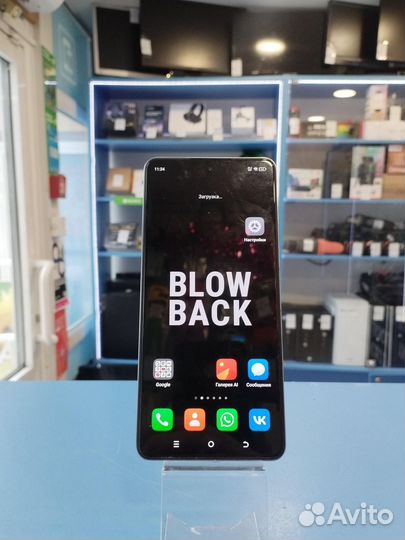 TECNO Camon 20, 8/256 ГБ