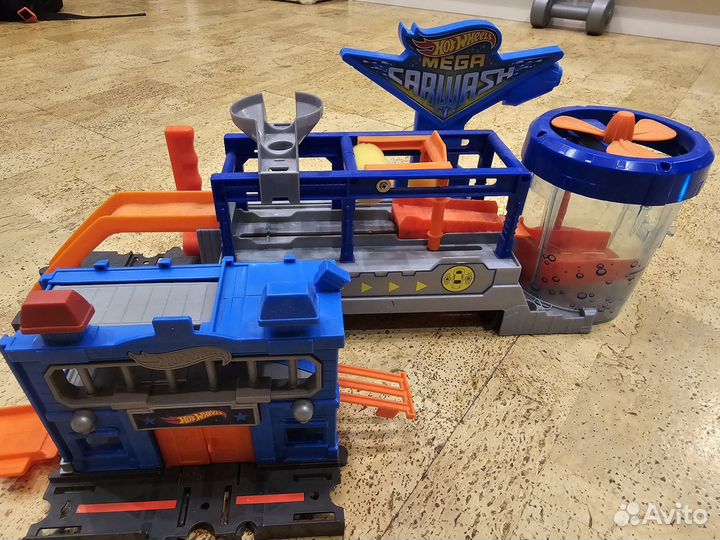 Детские игрушки Hot wheels