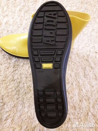 Женские резиновые сапоги