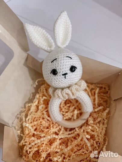 Заяц погремушка