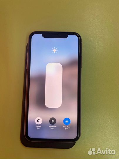 Продам iPhone 11