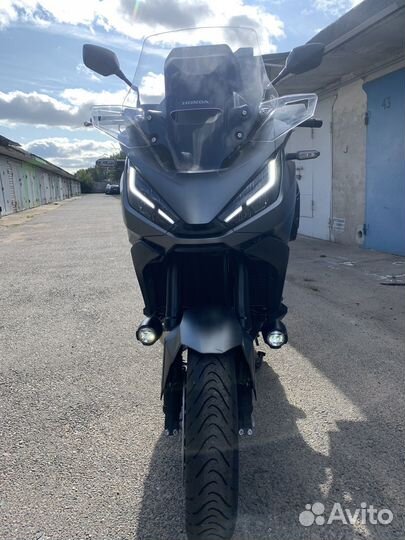 Honda NT1100D
