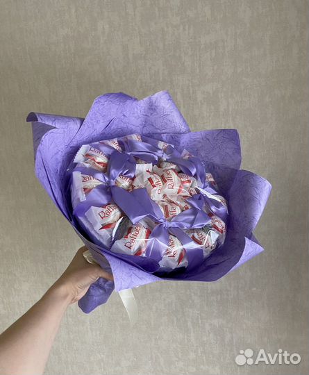 Сладкий букет из конфет Раффаэлло