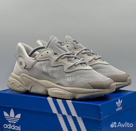 Кроссовки adidas Ozweego