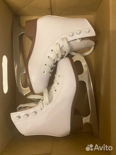 Коньки фигурные Graf Davos 27 размер