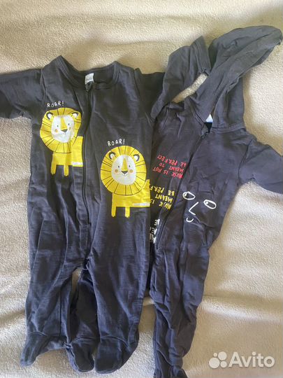 Продам 2 костюма