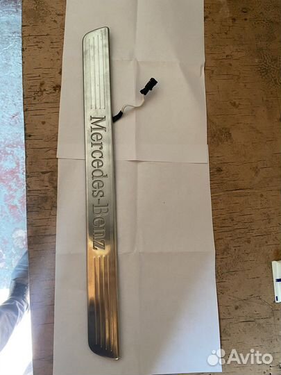 Накладка на порог с подсеткой