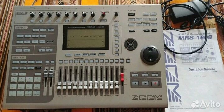 Multi-рекордер zoom MRS 1608