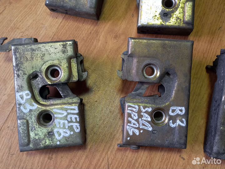 Замки дверей пассат б3 правые