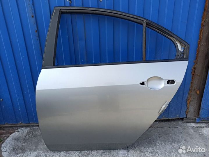 Дверь задняя левая Nissan Primera P12 седан QG16