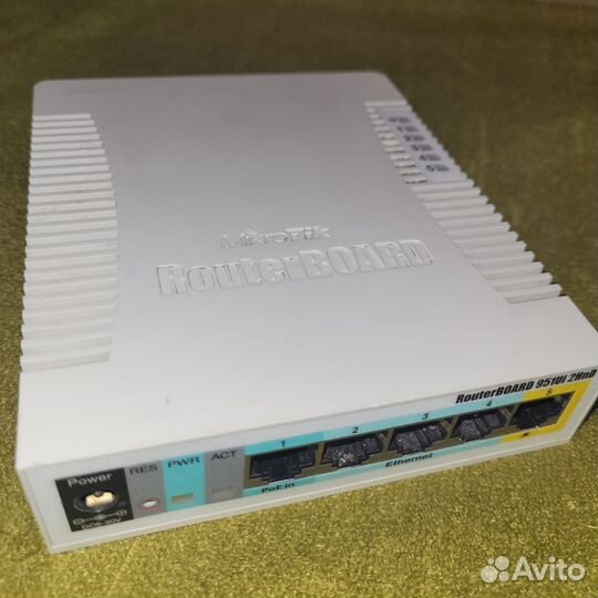 Mikrotik RB951Ui-2HnD