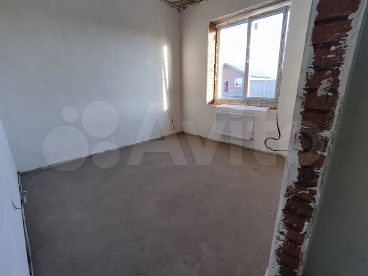 Дом 90 м² на участке 8 сот.