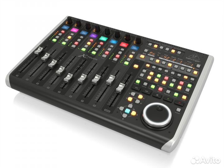 Behringer X-Touch USB контроллер