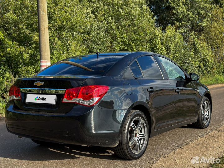 Chevrolet Cruze 1.8 МТ, 2011, 179 000 км