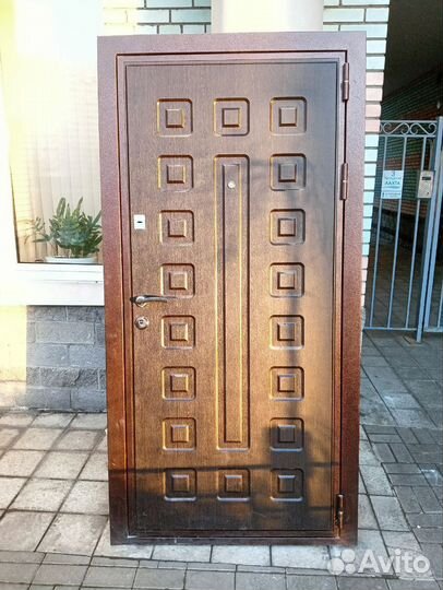 Двери б/у