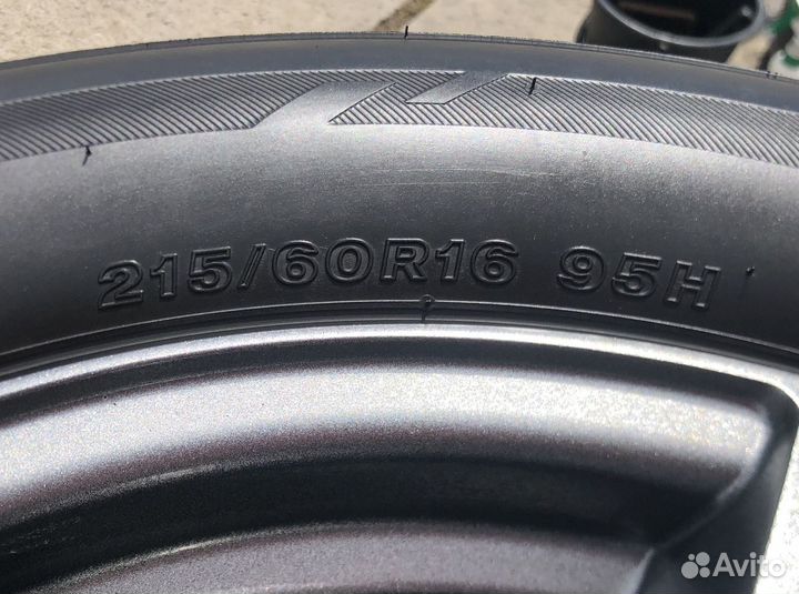 Колеса в сборе 215/60 R16 Bridgestone Luft RV II