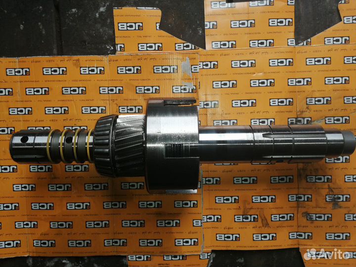 Вал кпп case magnum