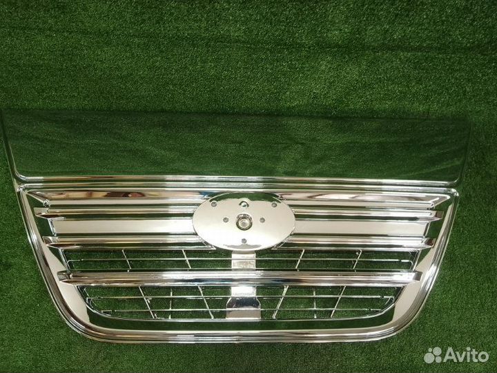 Решетка радиатора Nissan Condor PK252 FE6