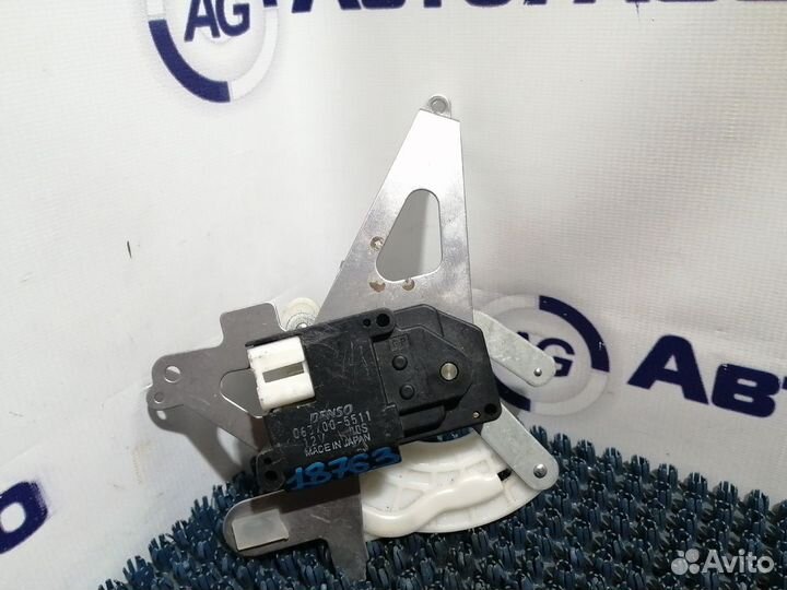 Сервопривод заслонок печки Toyota Vista