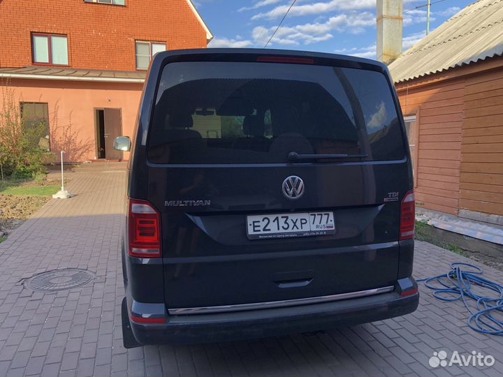 Аренда Микроавтобус Volkswagen Multivan T6