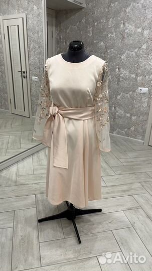 Вечернее платье