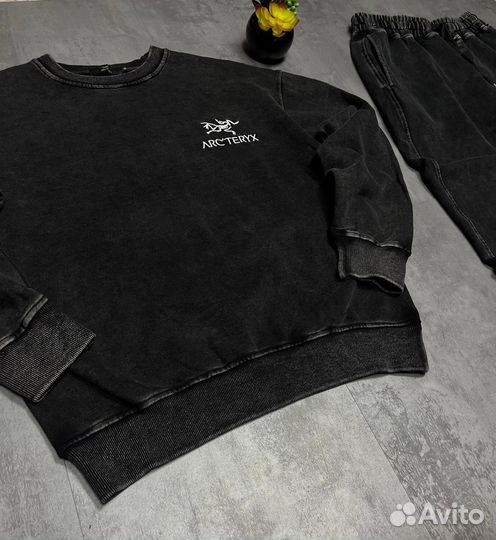 Спортивный костюм Arcteryx