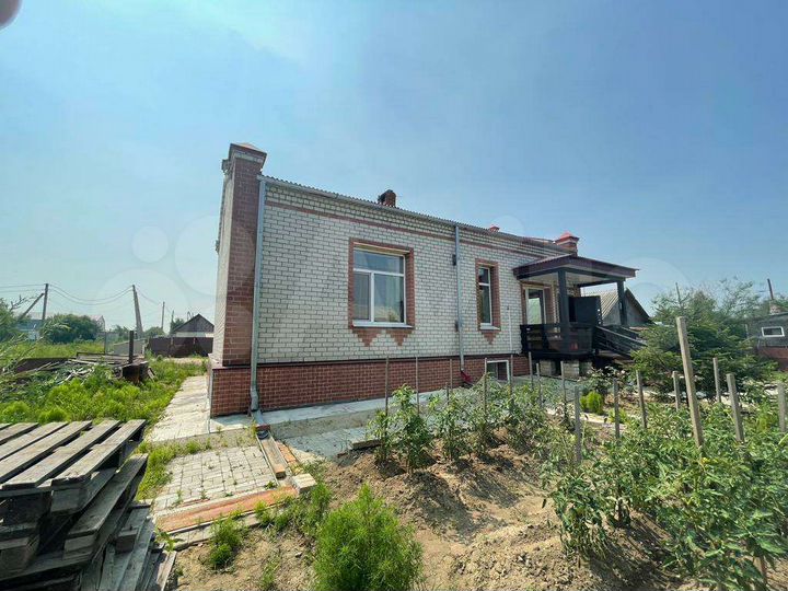 Коттедж 141,8 м² на участке 20 сот.