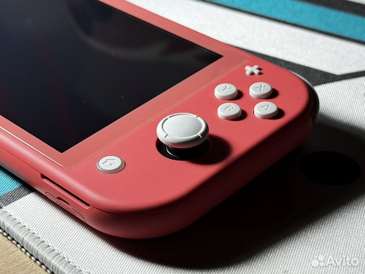 Nintendo Switch Lite Прошитая