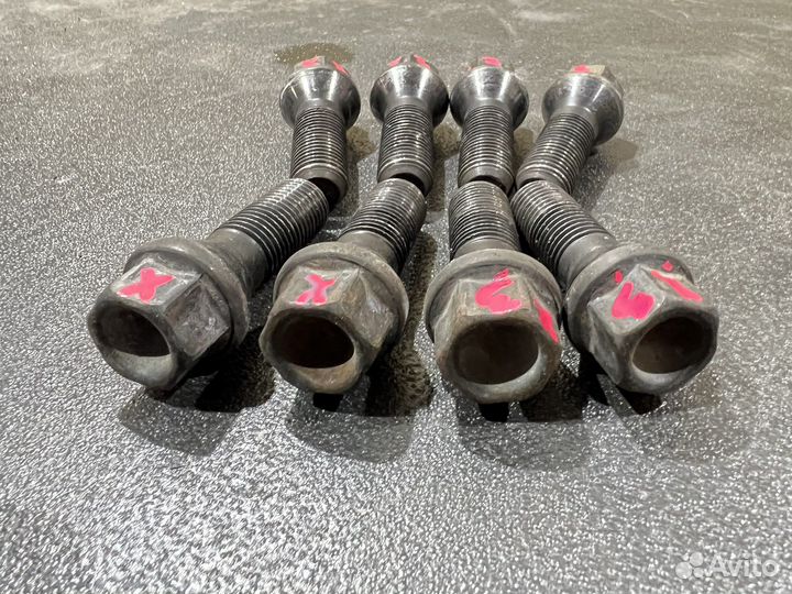 Болт колесный BMW X3 E83 E65 E66