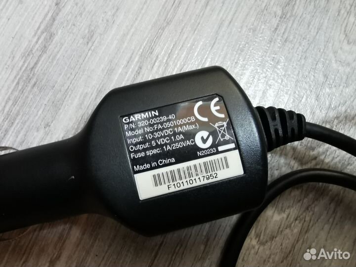 Оригинальльная зарядка Garmin 320-00239-40