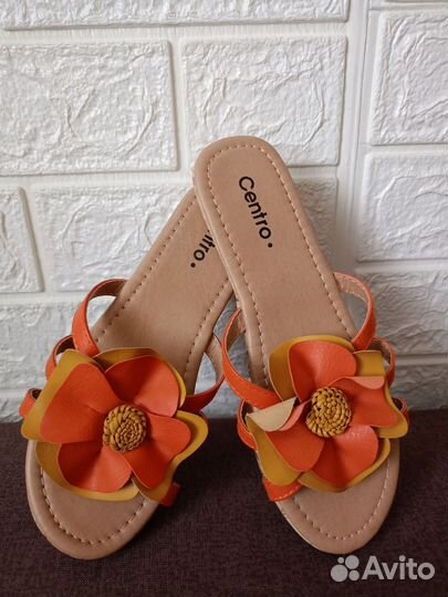 Шлепанцы для девочки