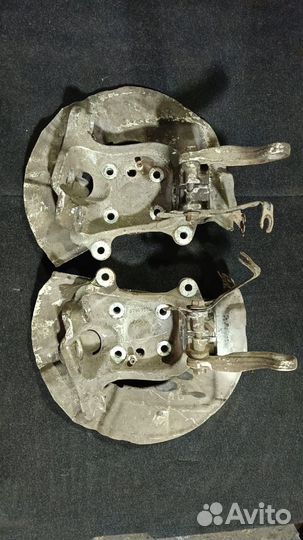 Передний кулак бмв е60