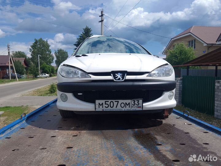 Разбираю peugeot 206 1.4 МКПП