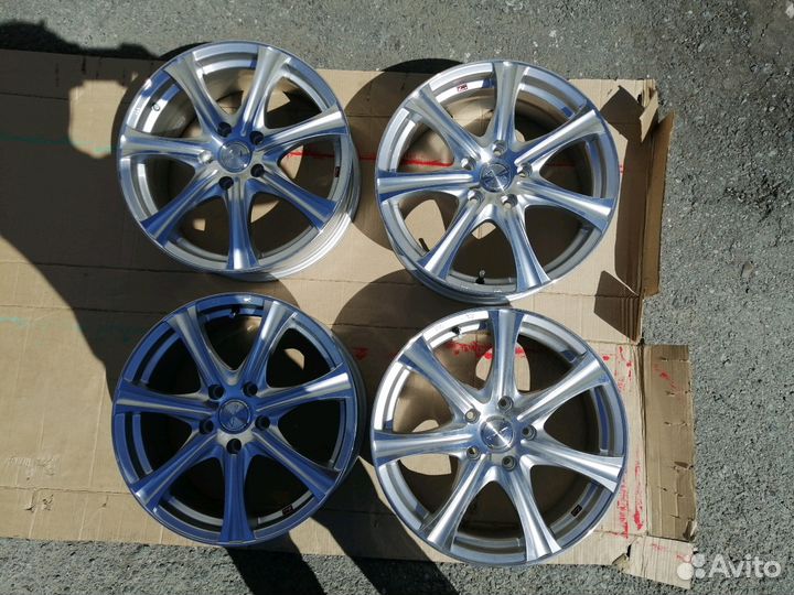 Weds Leonis диски r17 5x114.3