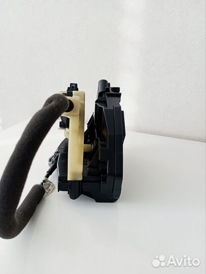 Дверной замок Ford EcoSport 2013-2017