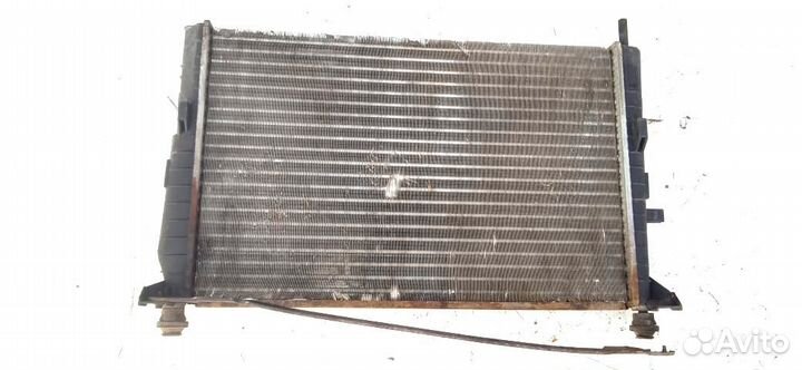 Радиатор охлаждения Ford Mondeo 2