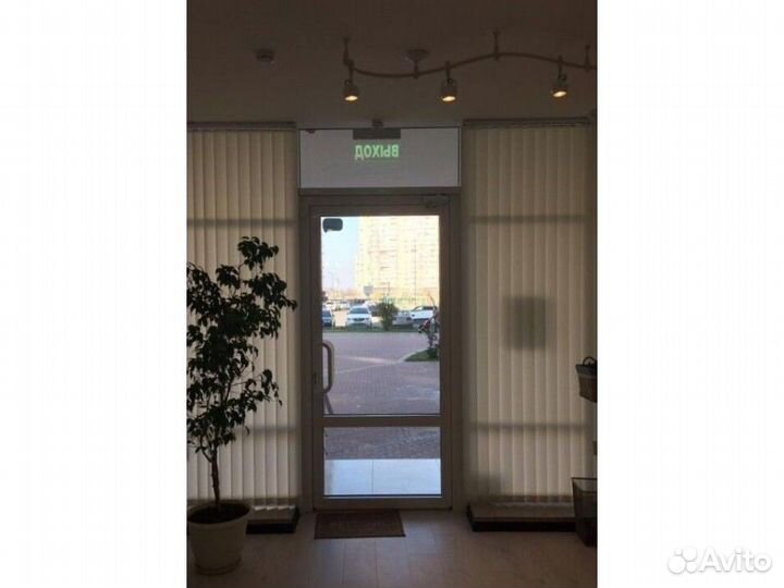 Рулонные кассетные шторы блекаут M775